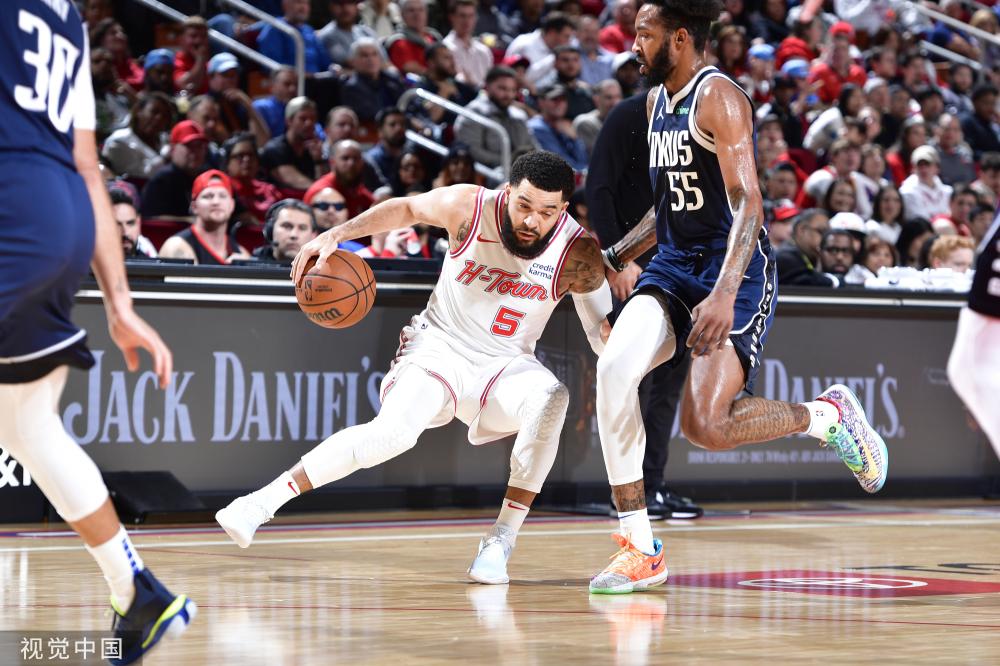 凭借出色的 凭借出色的