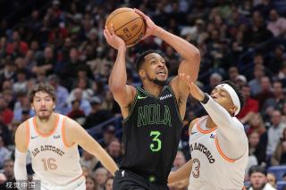 在季后赛中 在季后赛中