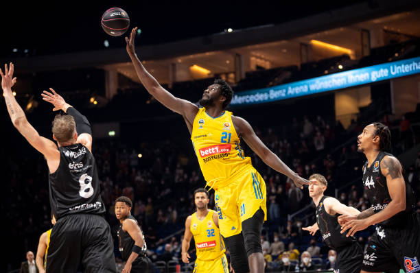 新赛季的竞 新赛季的竞