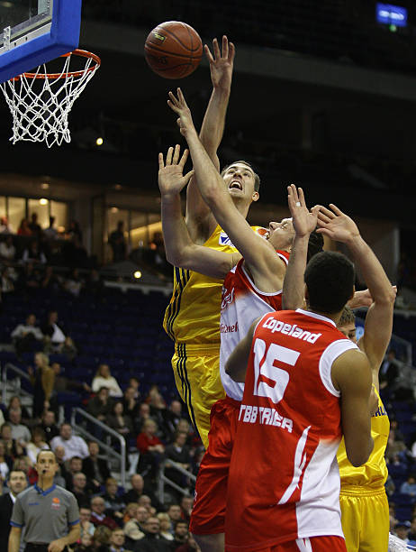 中国女足的 中国女足的